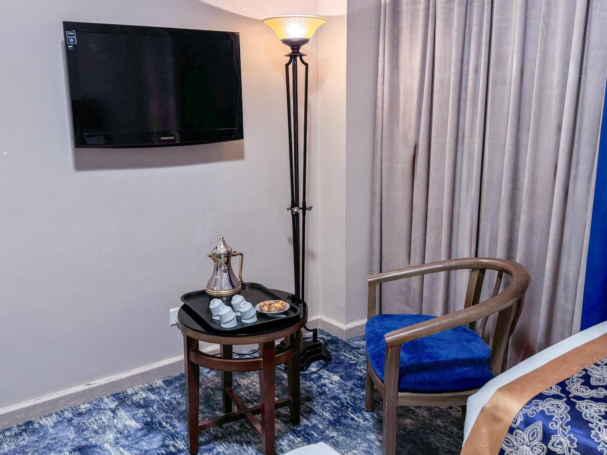 Rabwat Al Safwah Golden Hotel Medina Buitenkant foto
