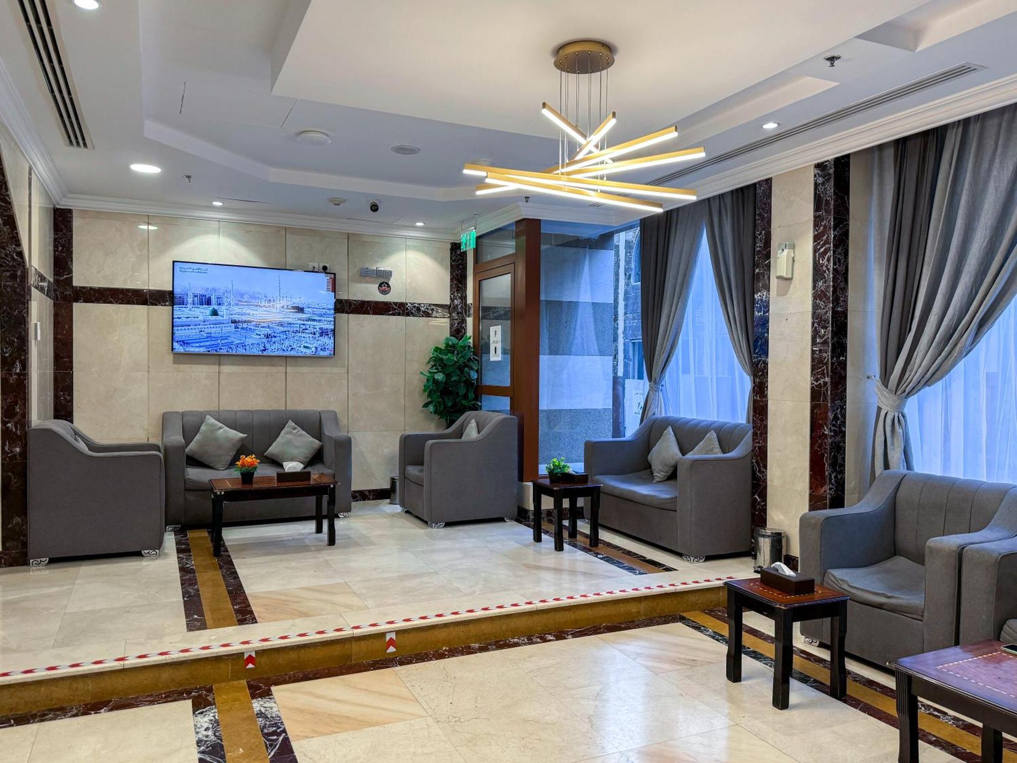 Rabwat Al Safwah Golden Hotel Medina Buitenkant foto