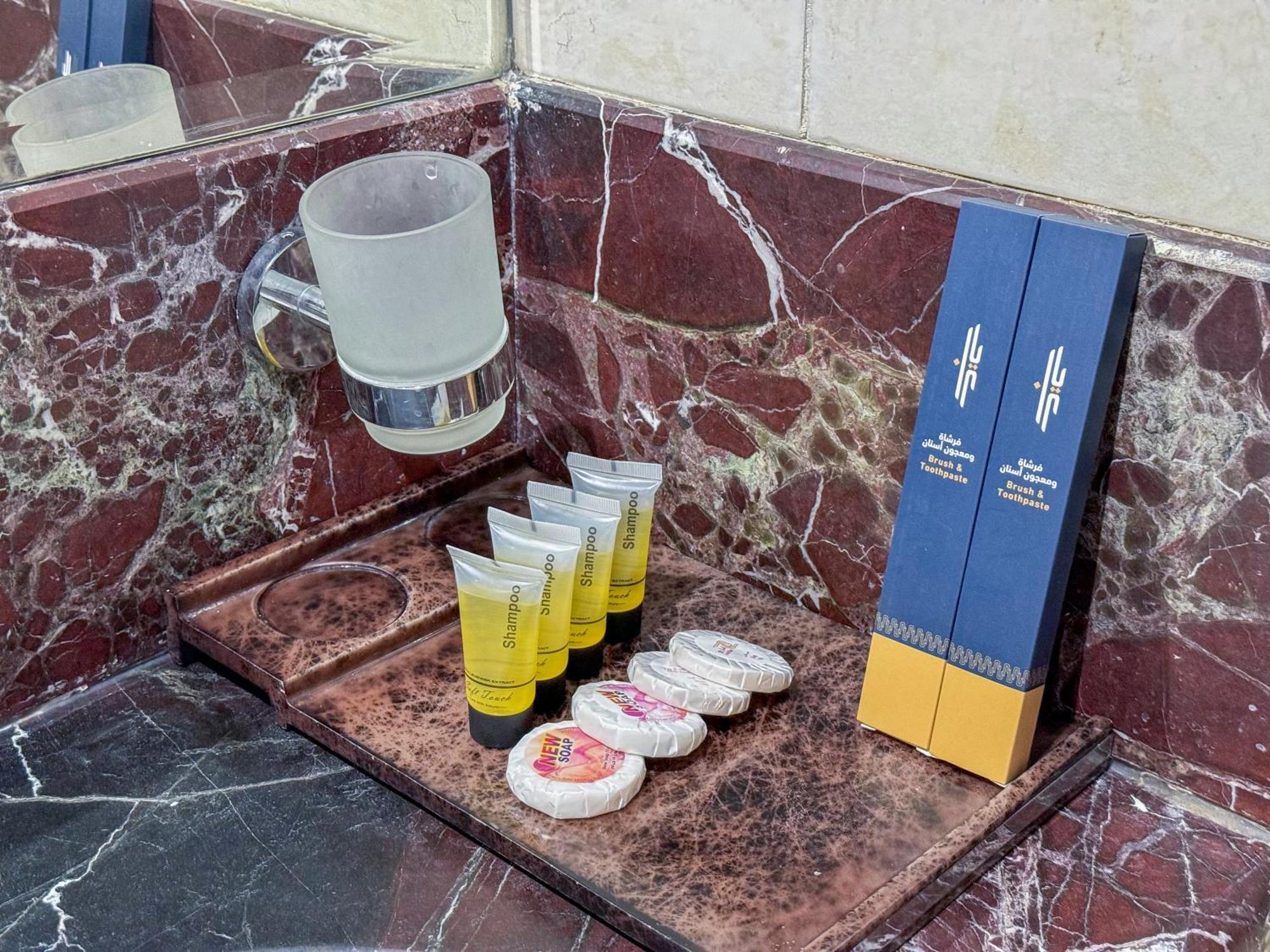 Rabwat Al Safwah Golden Hotel Medina Buitenkant foto